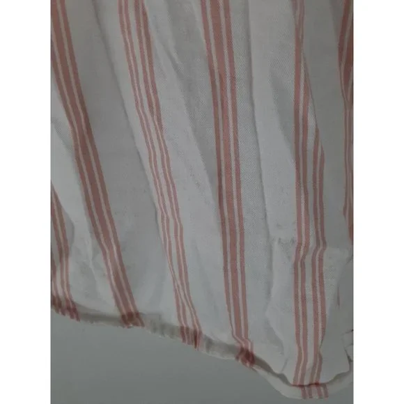 Universal Thread Pink & White Vertical Stripe Button Down Shirt Short Sleeve L - Picture 7 of 12